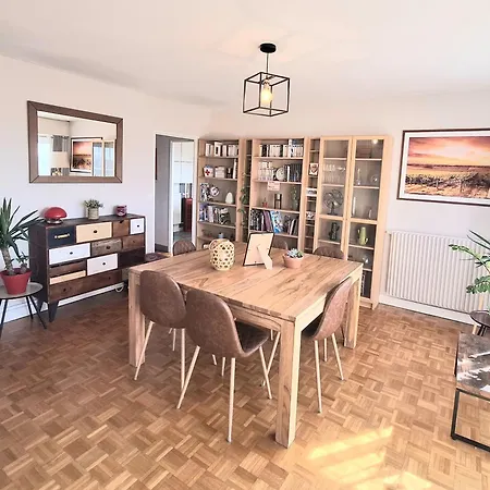 Chaleureux Avec Balcon Et Parking Prive Διαμέρισμα Λε Μανς